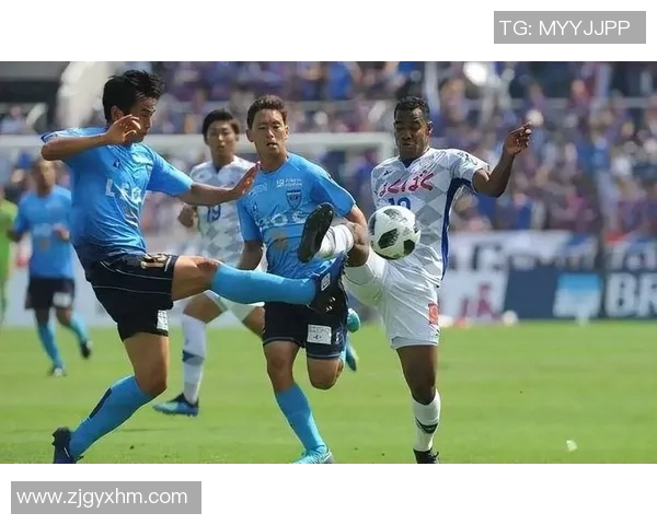 金泽队迎战冈山绿雉争夺联赛关键三分的精彩对决